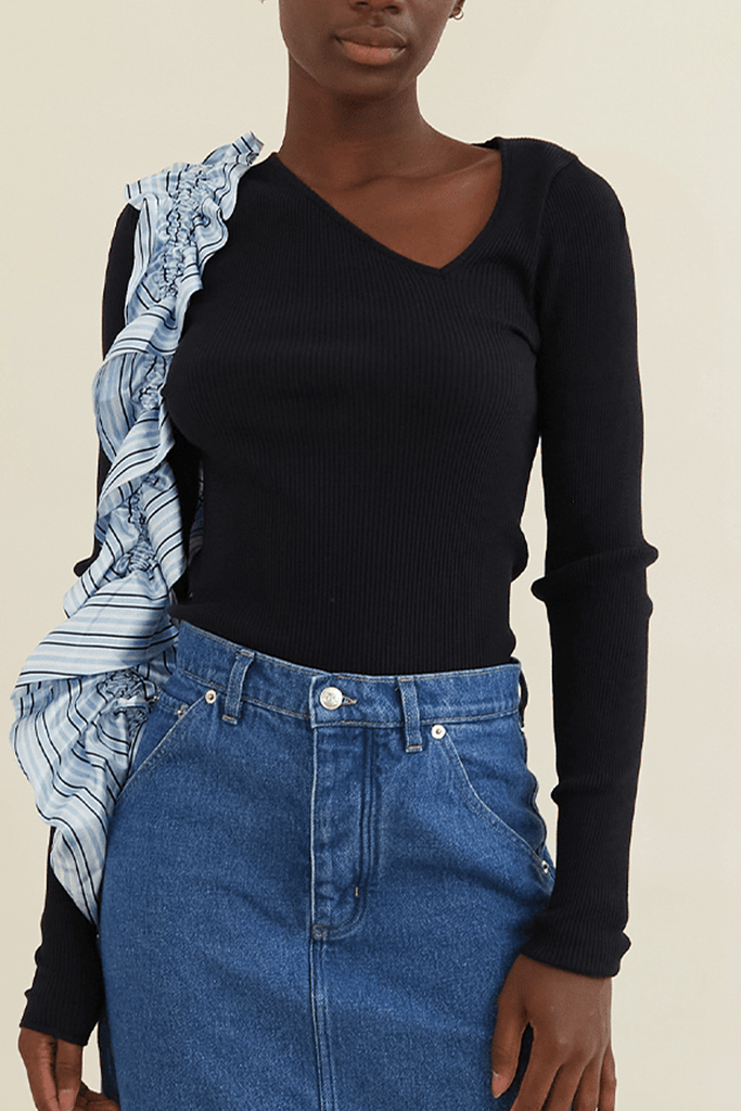EVE SEAMLESS TOP